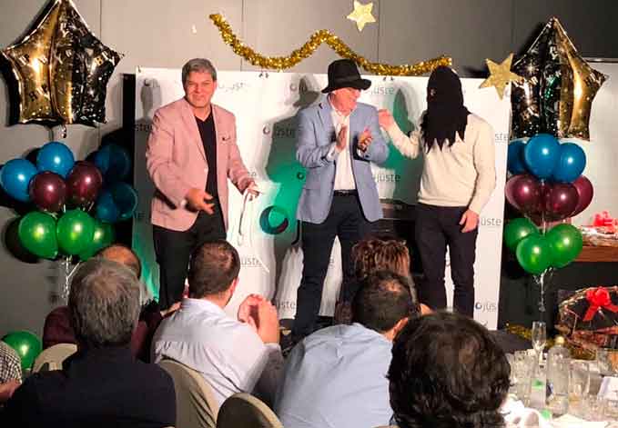 Magia Antonio Romero Magia para fiesta de Navidad